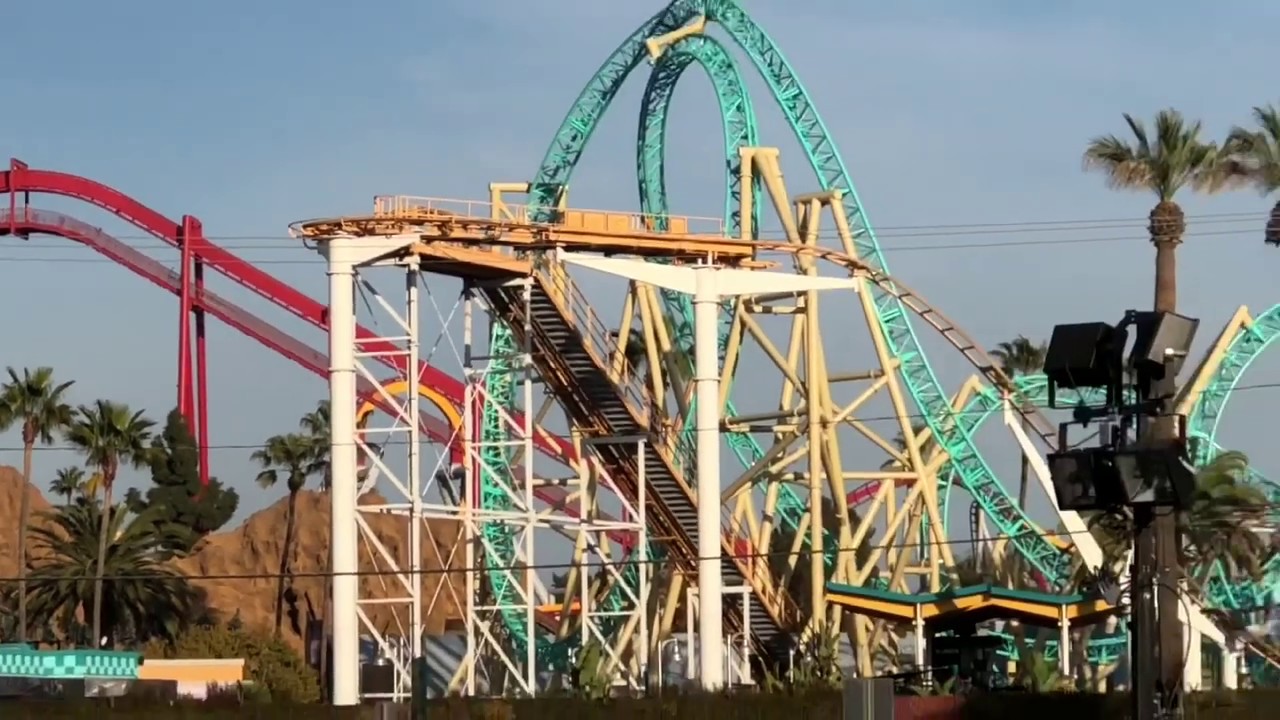 Views of Knott’s Berry Farm (All Different Street Views)