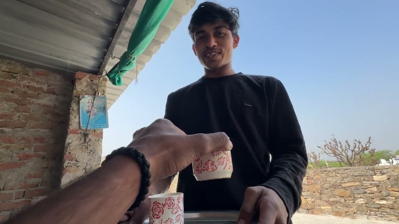 Aaj madhumakhi Ne Kha Liya 😭
