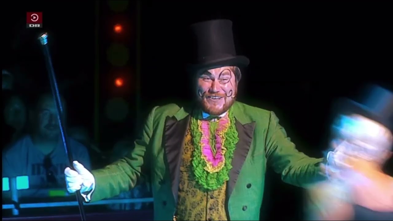 Cirkus Summarum 2010  Barndommens Gade [HD]
