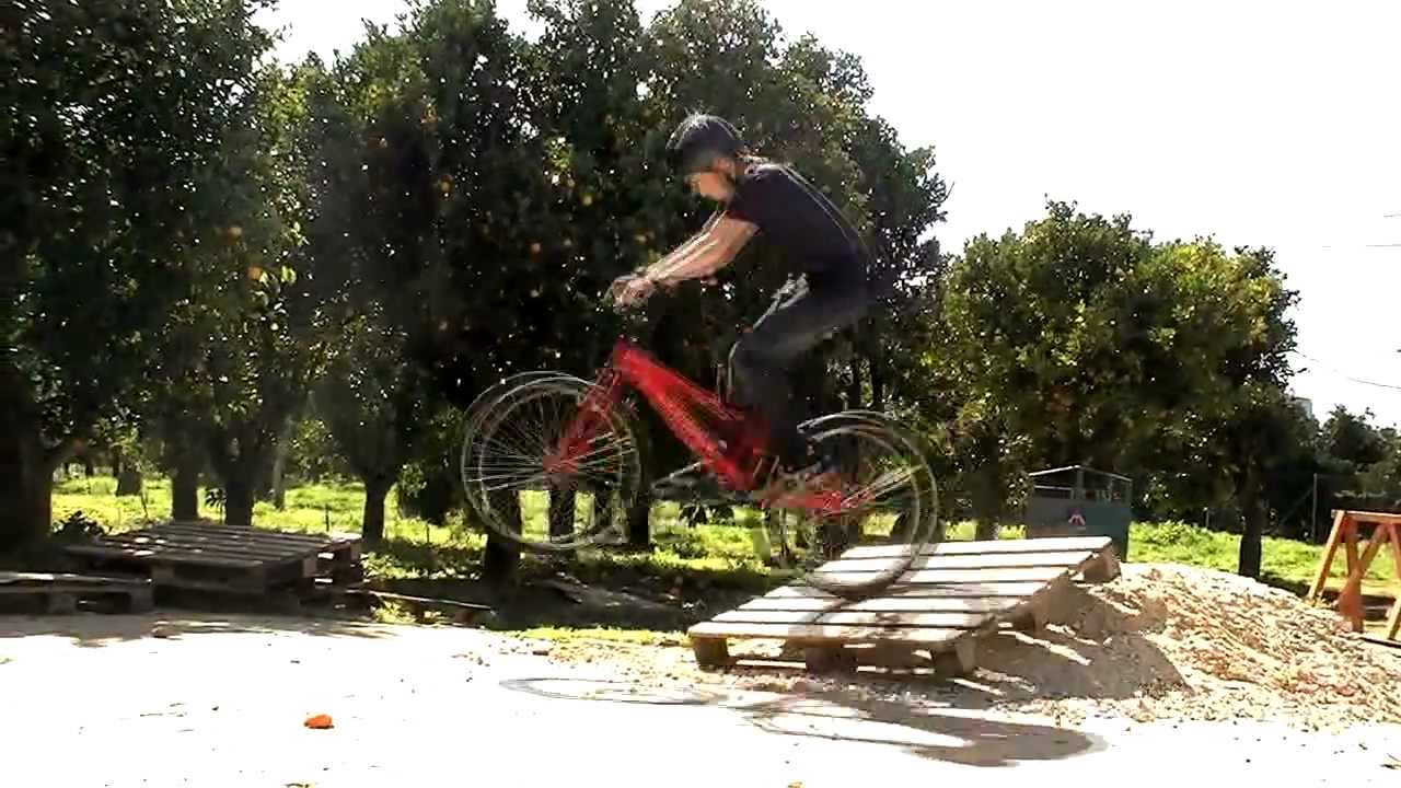 Creative Trials Bike tricks