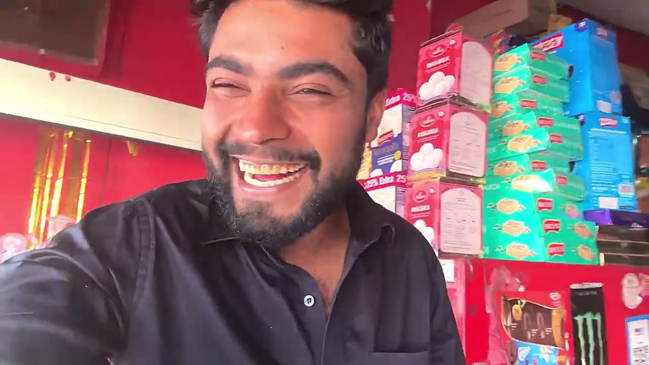 चेप rha है 😂😂😂#funny #viralvideos #viralshort #ytstudioes #views #subscribe #youtube #trending 