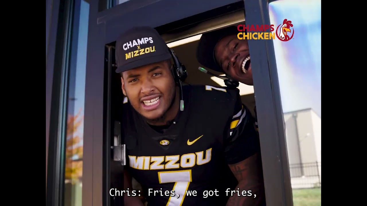 Mizzou Football's Zion Young and Chris Chris McClellan For Champs Chicken