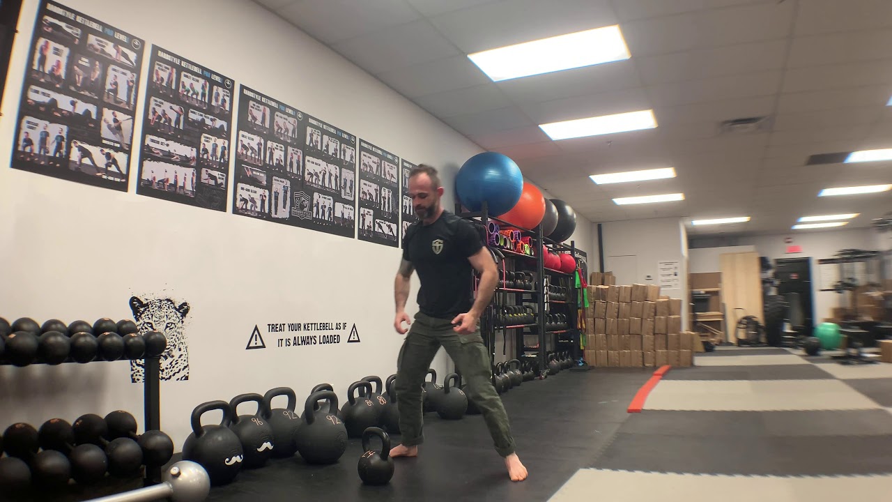 Simple Kettlebell Workout - The Pyramid