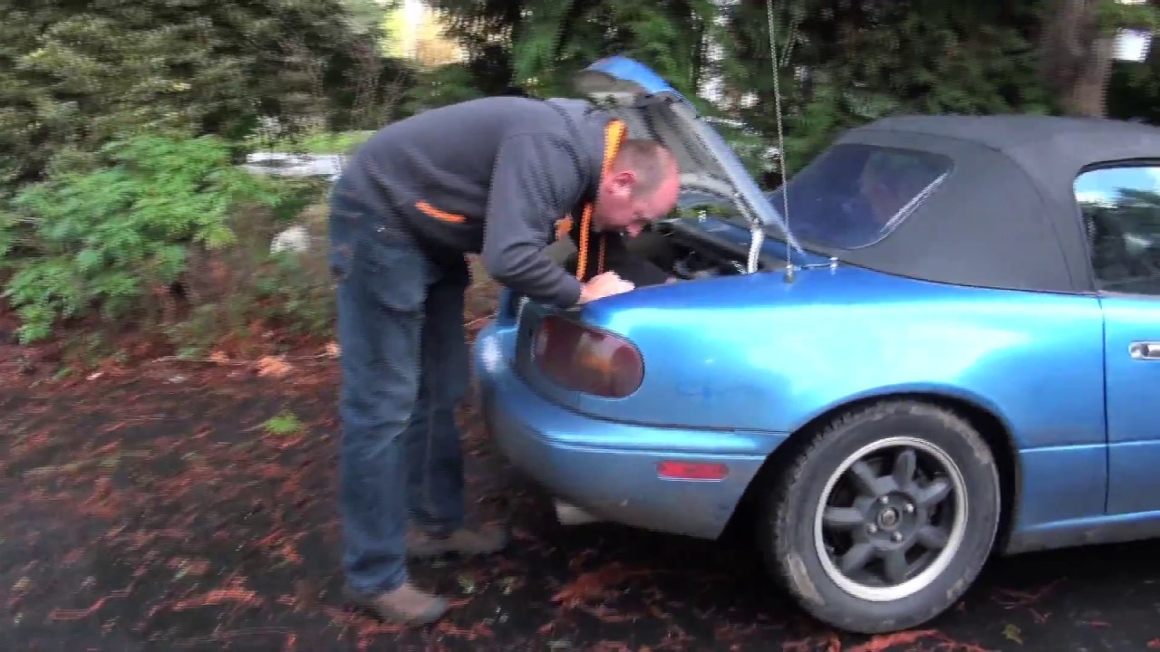 Miata MX 5 1991 model Battery Replacement - MIATA STREET