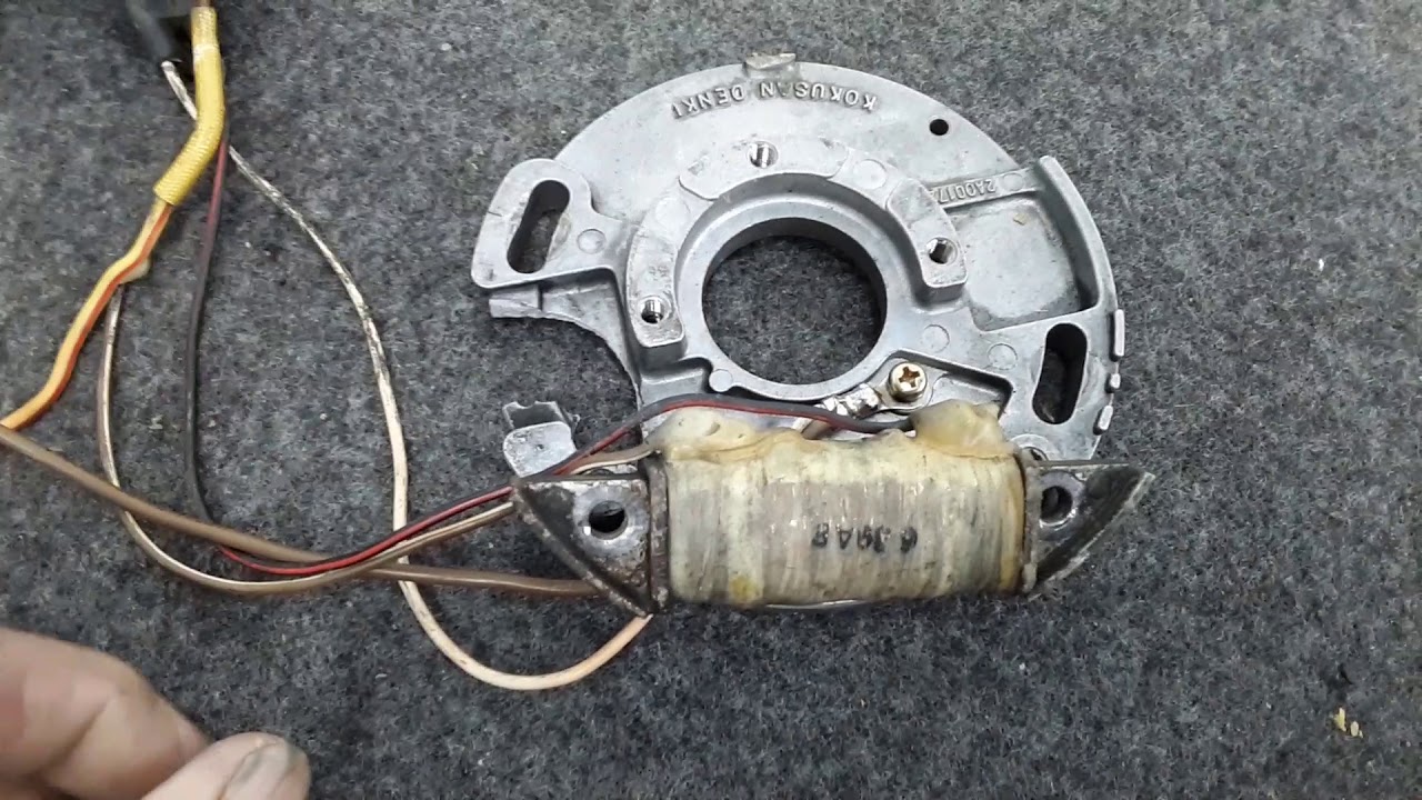1991 Polaris Indy 500. Only one cylinder spark. Problem fixed