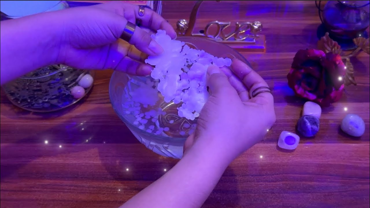 🔥CANDLE WAX🕯️❤️वह अपने दिस्तों से आपके बारे में क्या कह रहे हैं? 🥰💋Vo apne friend se kya bol rahe h?