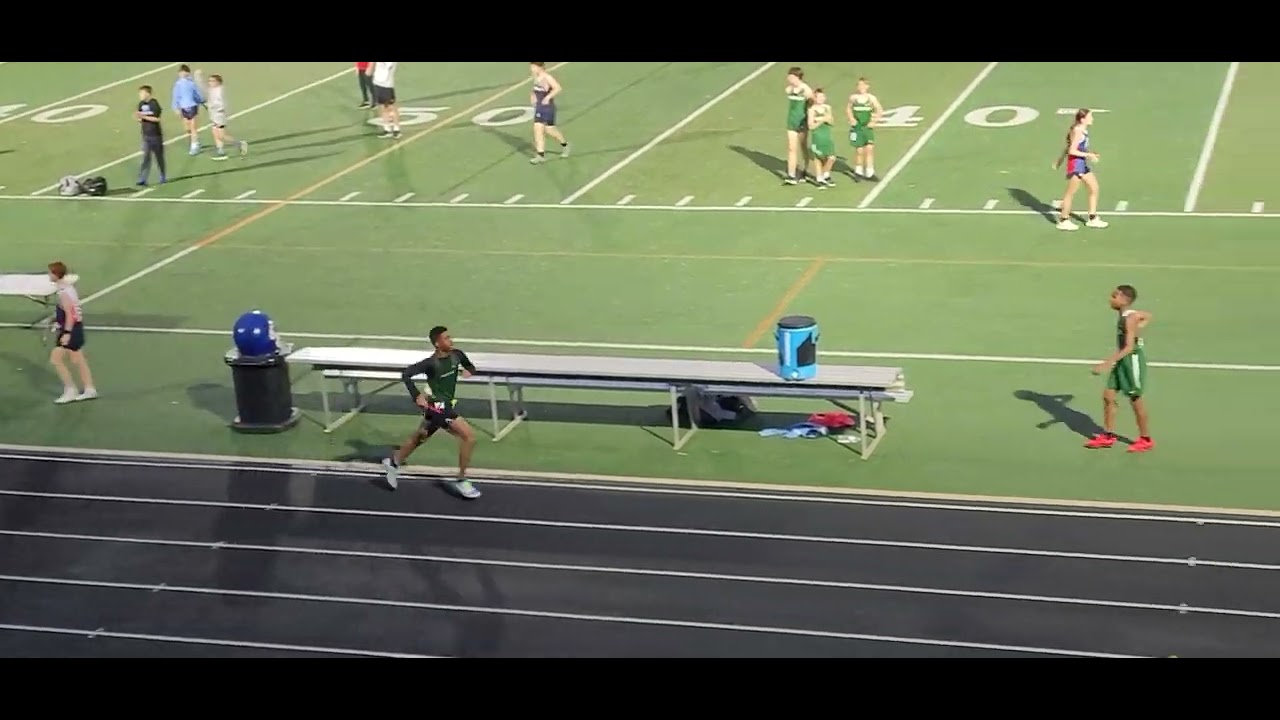 CCDMS 4x400m