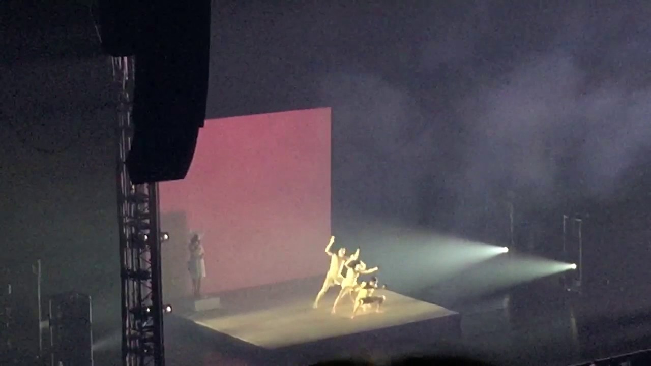 Sia - Cheap Thrills (Live - Austin, TX)
