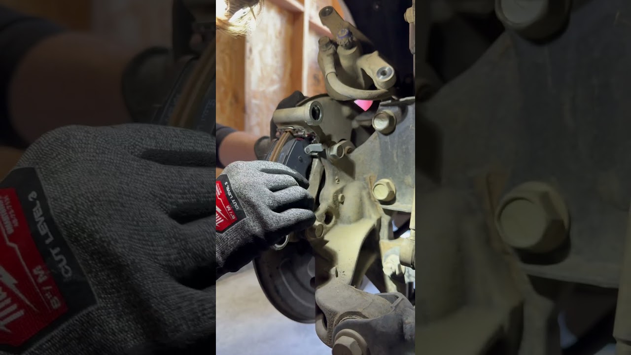 👉🏼Como cambiar balatas de un auto🚘 #cars #car #lifehack #auto #extremecar #cartrek