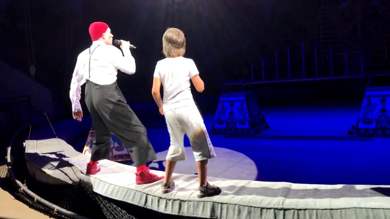 2260 clown unicycle