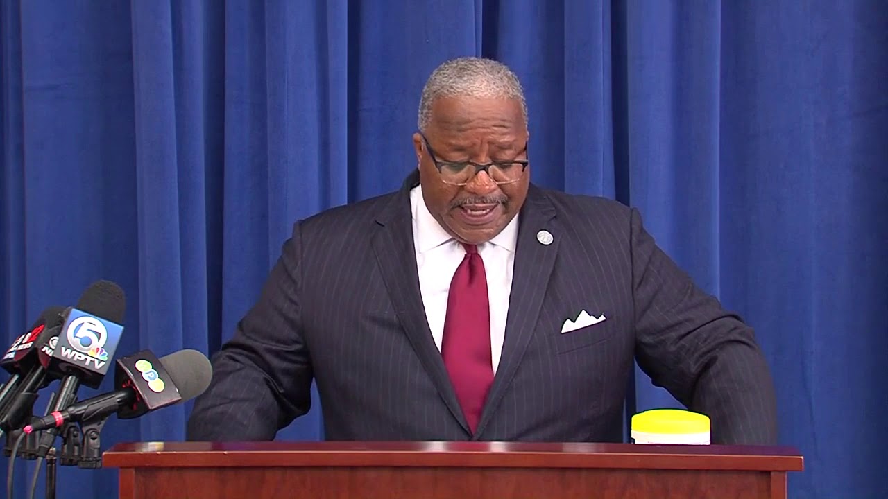 FULL NEWS CONFERENCE: Mayor Keith James announces new coronavirus response in West Palm Beach