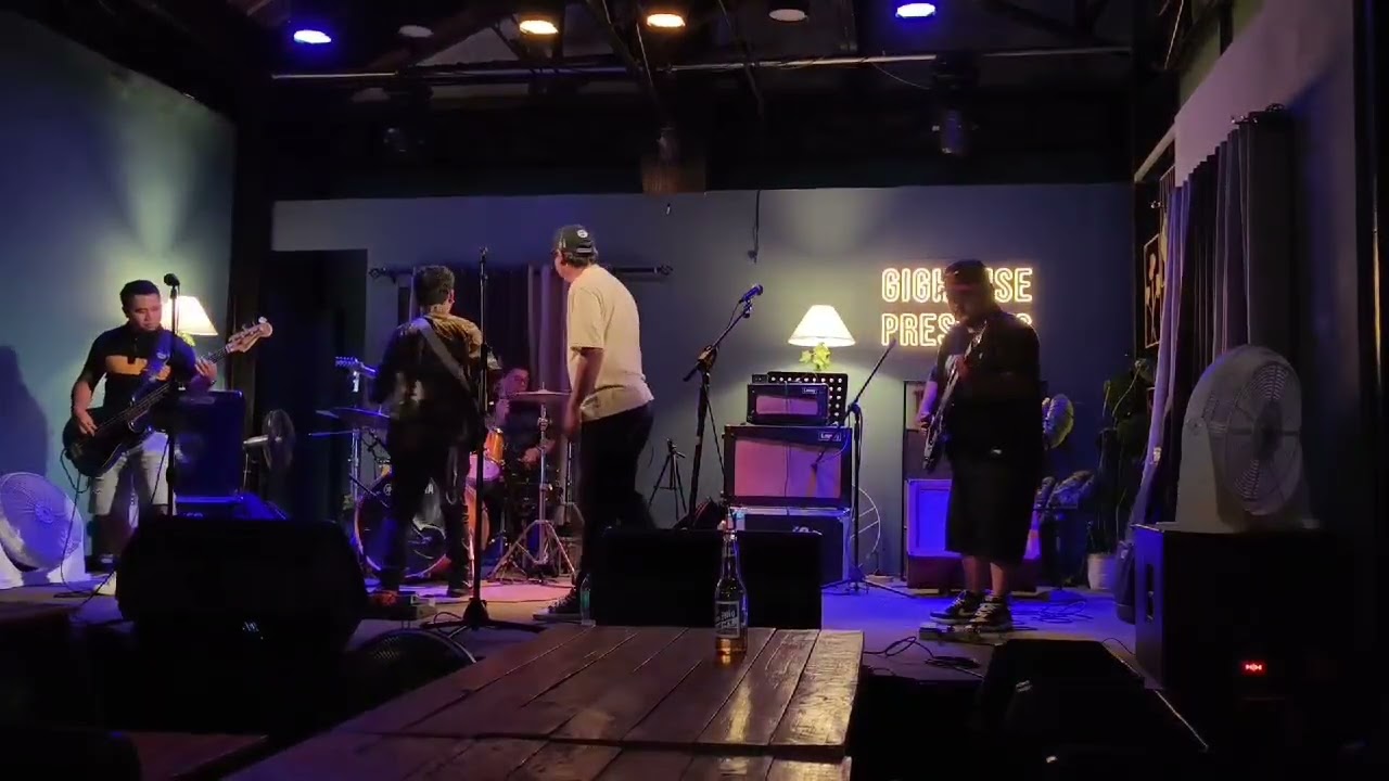 Palipad sa hangin by Juan good hit. Ft surge Ogie as drummer