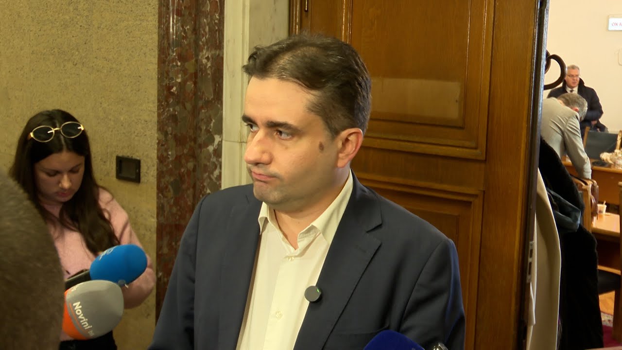 Божанов: Радев слиза от комфорта на президентството