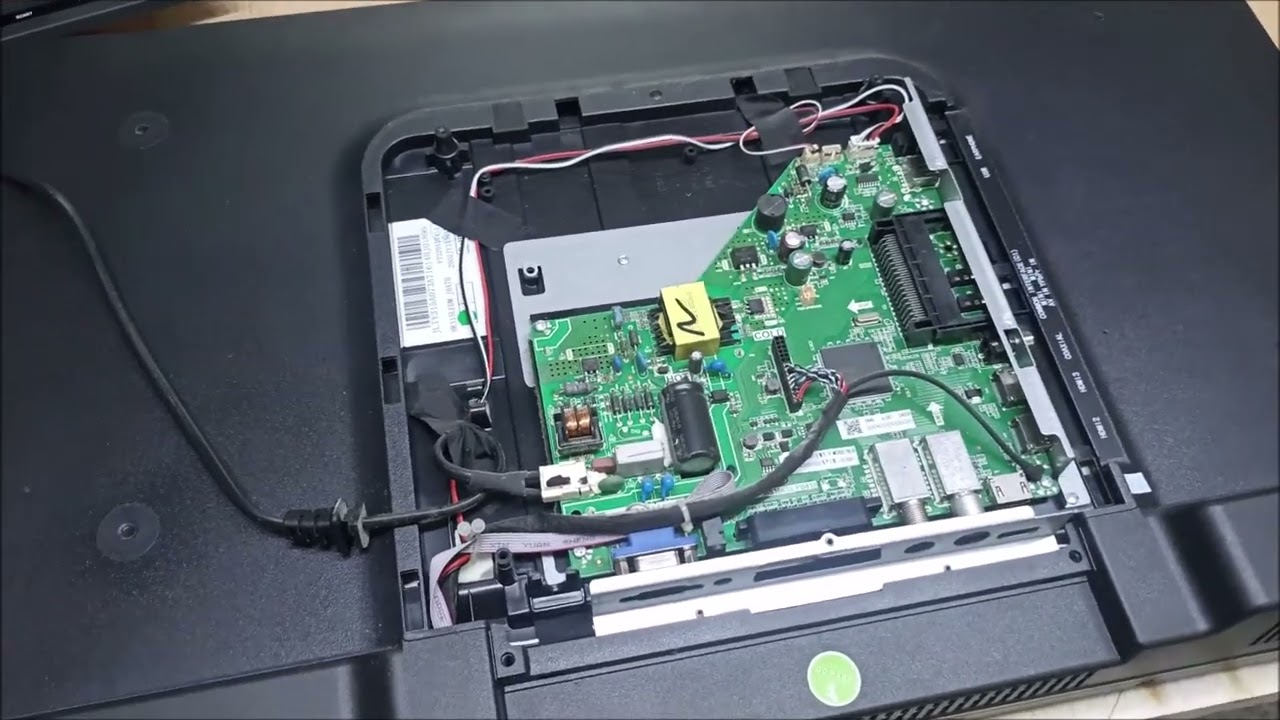 TV Nordmende ND32N2200 : Alimentazione o barre led?