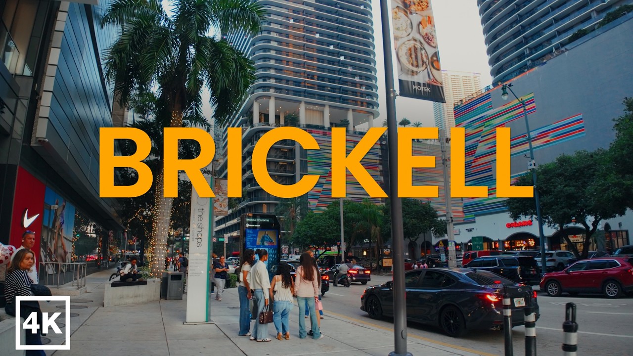 Brickell Miami at Night 🌃 | Busy Saturday, Crowded Streets & City Vibes. 4K