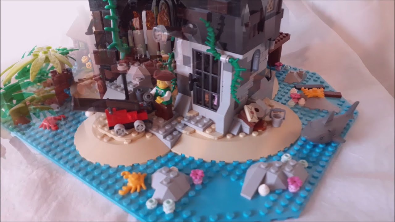 Forbidden Bay & Black Seas Lion - LEGO 21322 MOD