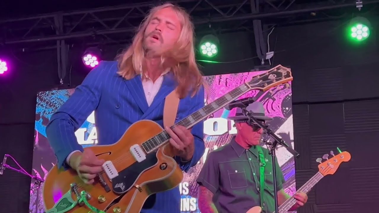 Reagan Guitar Williams