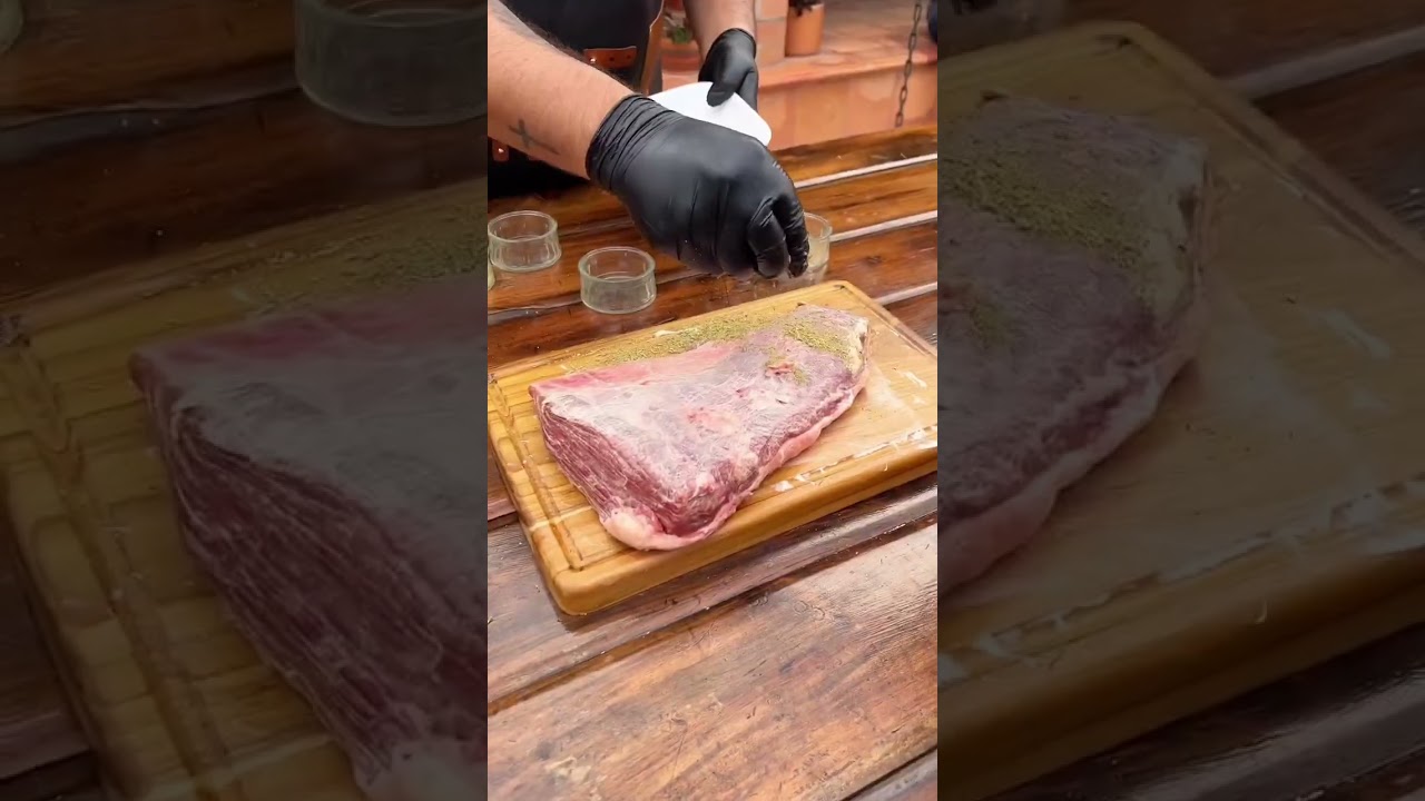 🤤Parceros, CHIMBA de sabor cogi&oacute; esta punta de anca al BARRIL🥩 #humobarriles #asado  #barrilahumador