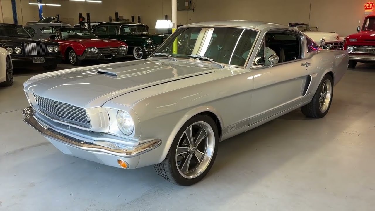 1966 Ford Mustang Fastback Restomod - Walk Around 