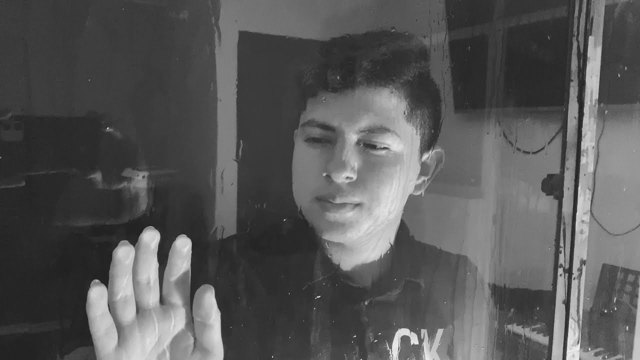 El Radio está tocando tu canción - Leo Dan (Cover El Requinto Baldeón )
