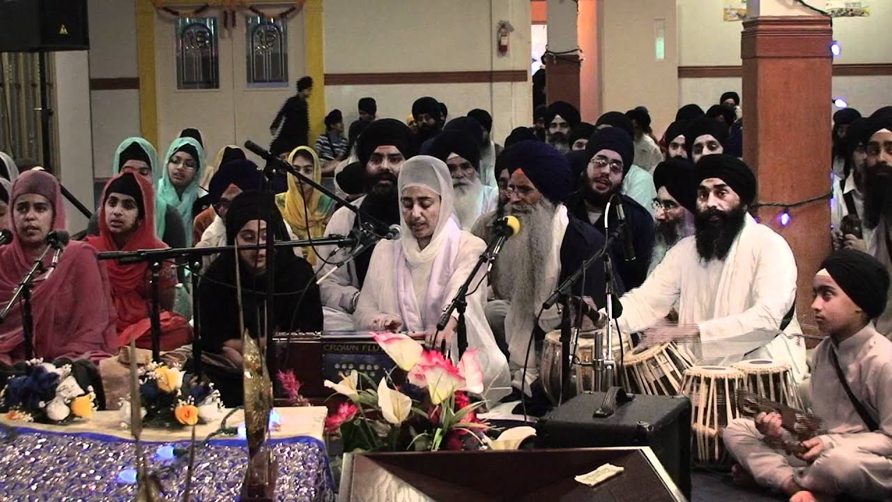 Toronto Smagam June 2011 Tuesday Evening Keertan - Bibi Gurpreet Kaur (California)