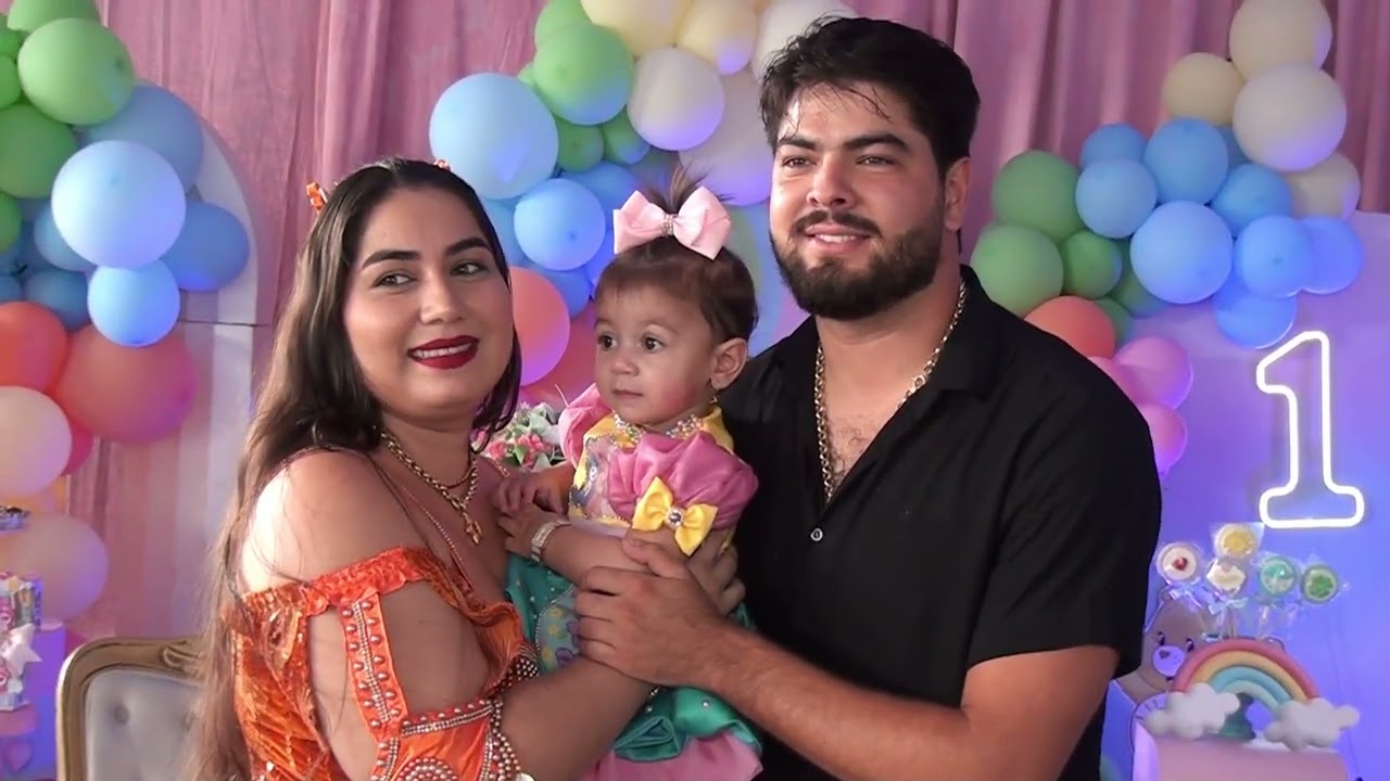 1º aninho thayla