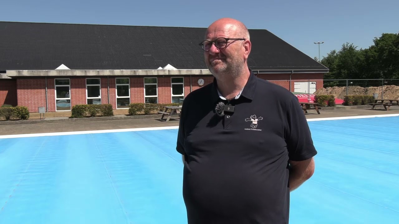 I Aulum nyder de den varme sommer