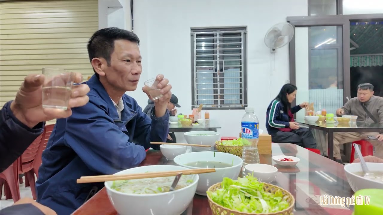 Duy nhất quán phở Bò tại chợ Giống xã: Lai Khê - tp Hải Phòng còn hoạt động  ngày 28 TẾT