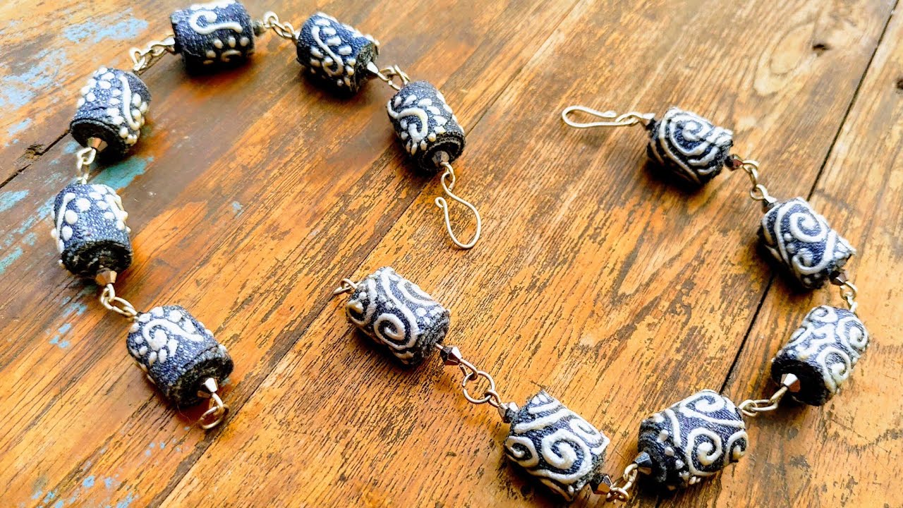 Denim bracelet DIY