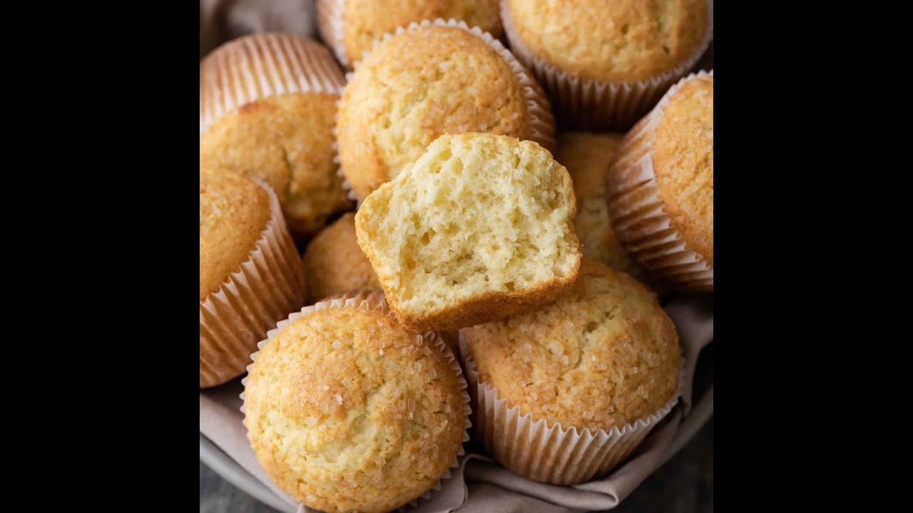 SEMOLINA MUFFINS.. RESTAURANT STYLE...