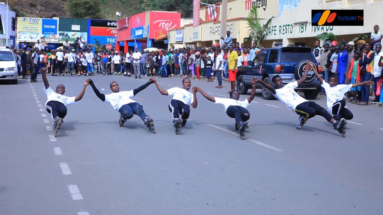 Biteye ubwoba ibyo bakora mu muhanda i Rubavu/ FVA Circus Rollers Ride in Gisenyi Sketing Project