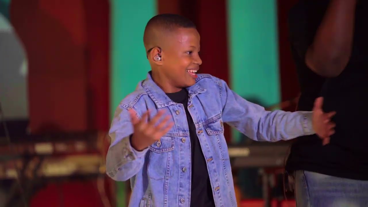 Enjoyel Mbuluku - Misala ya Ngolu (Home Concert Live)