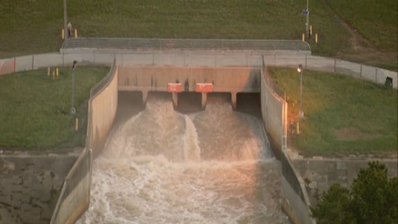 Water continues to be release from Addicks, Barker reservoirs