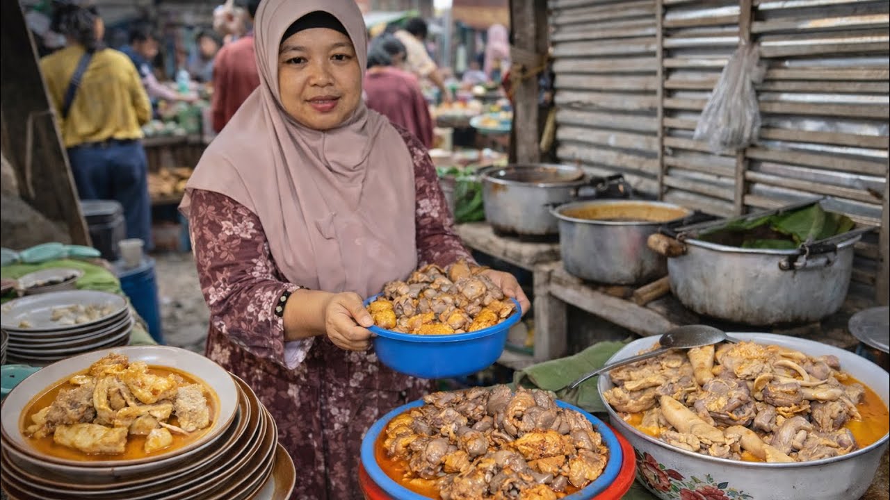 REZEKI GA KEMANA!! NGUMPET DIBELAKANG PASAR TETAP RAMAI PEMBELI. 3RB SUDAH MAKAN  ENAK 