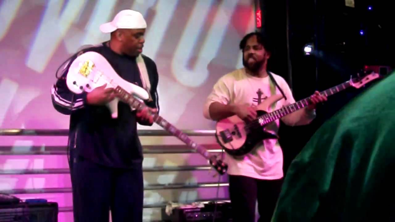 Quintin Berry & Victor Wooten eating it up at NAMM 2011
