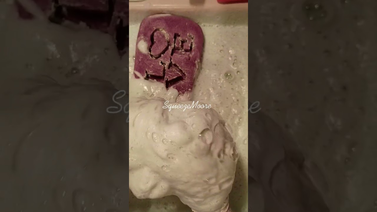 Saved dump and refresh #fyp #spongesqueezing #cleantok #asmr #satisfying 