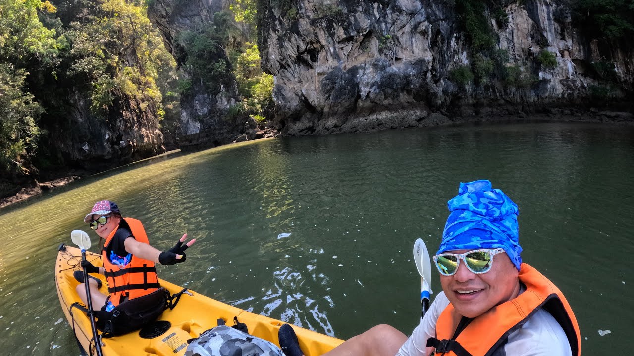 Krabi Guide: Ao Thalane Kayaking