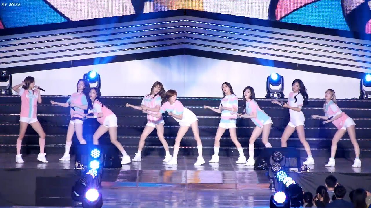 160911 트와이스 (TWICE) 다시해줘 (Do It Again) [전체] Tzuyu 직캠 Fancam (WFMF) by Mera