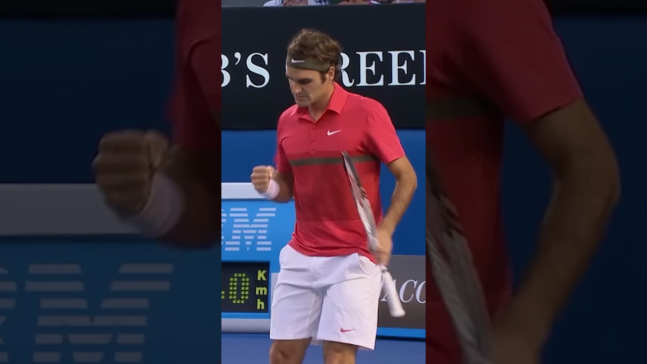 Roger Federer's PERFECT backhand! 💪