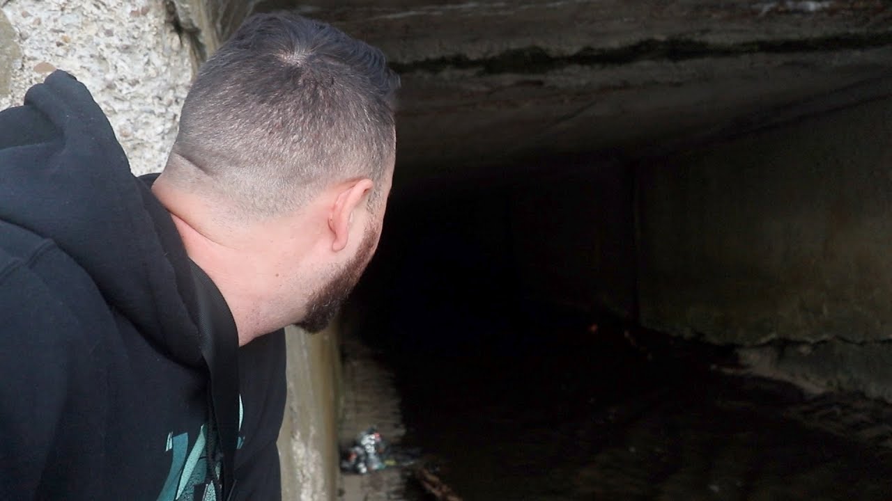 I FOUND A HIDDEN TUNNEL IN MY OLD NEIGHBORHOOD