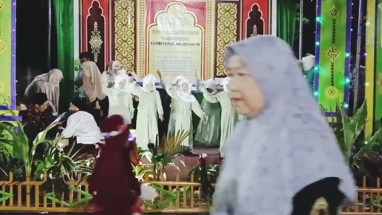Tarian islami dalam acara penutupan pengajian Dan menyambut bulan suci Romadhon thn 2026
