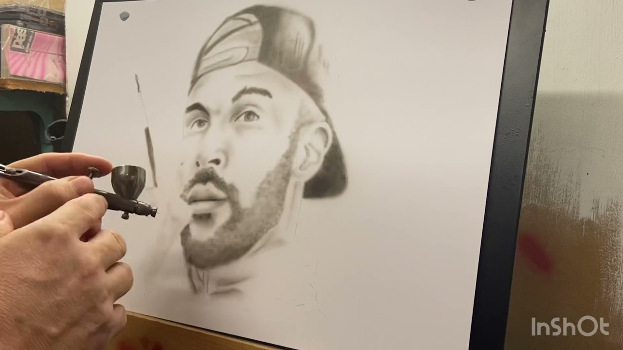 I airbrush a Instagram artist - Laurence M White .