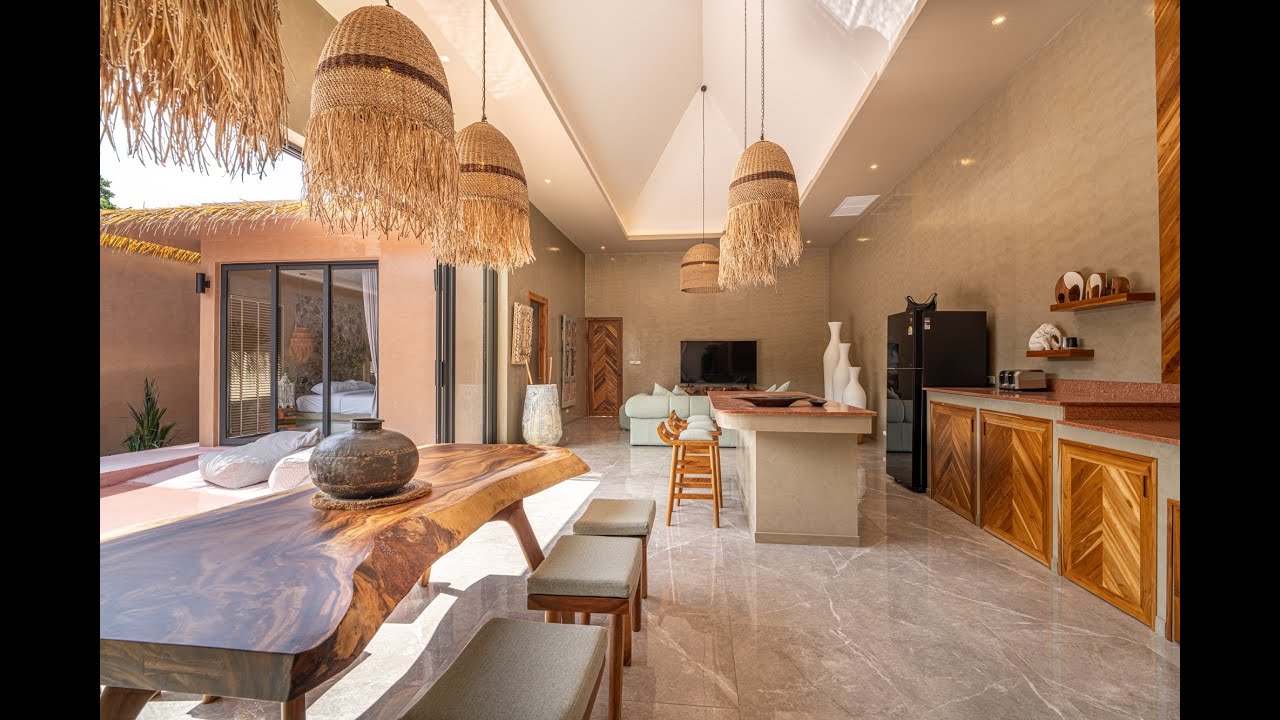 Elegant 3-Bedroom Pool Villa for Sale in Lamai, Koh Samui – High-Quality Build, Balinese Ambience