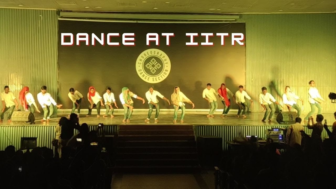 Dance at IIT Roorkee | Final Show at college | Vlog-8 | Life at IIT | Ft.@RohanKumarr