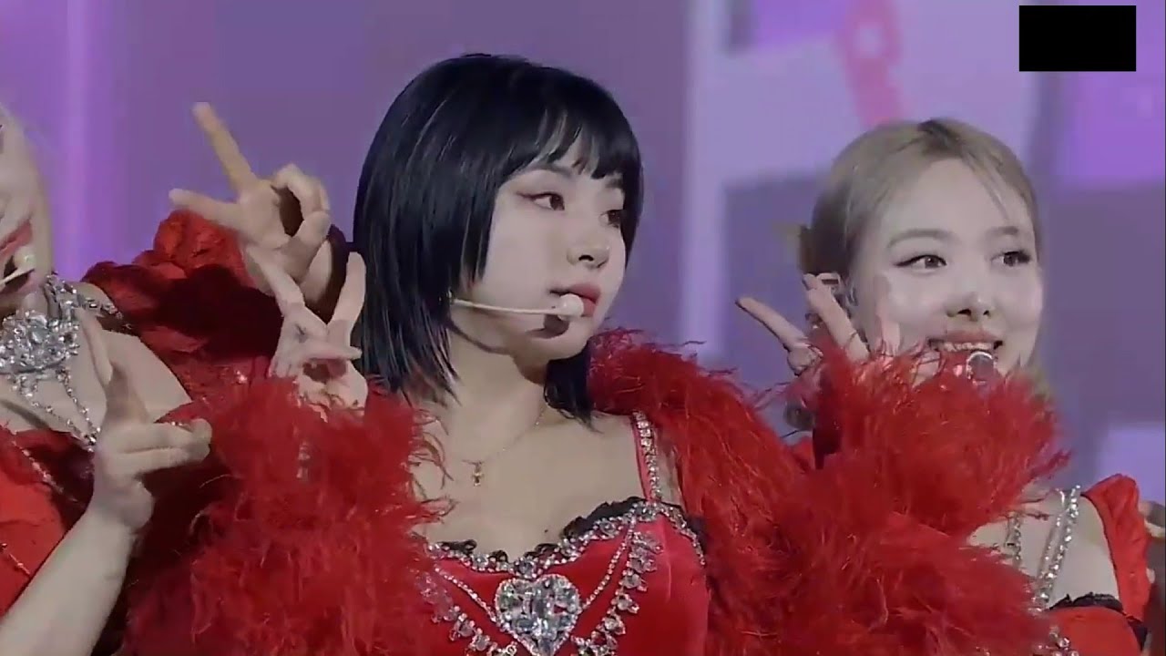 Twice Turn it up Tokyo dome day 2 #TWICElll