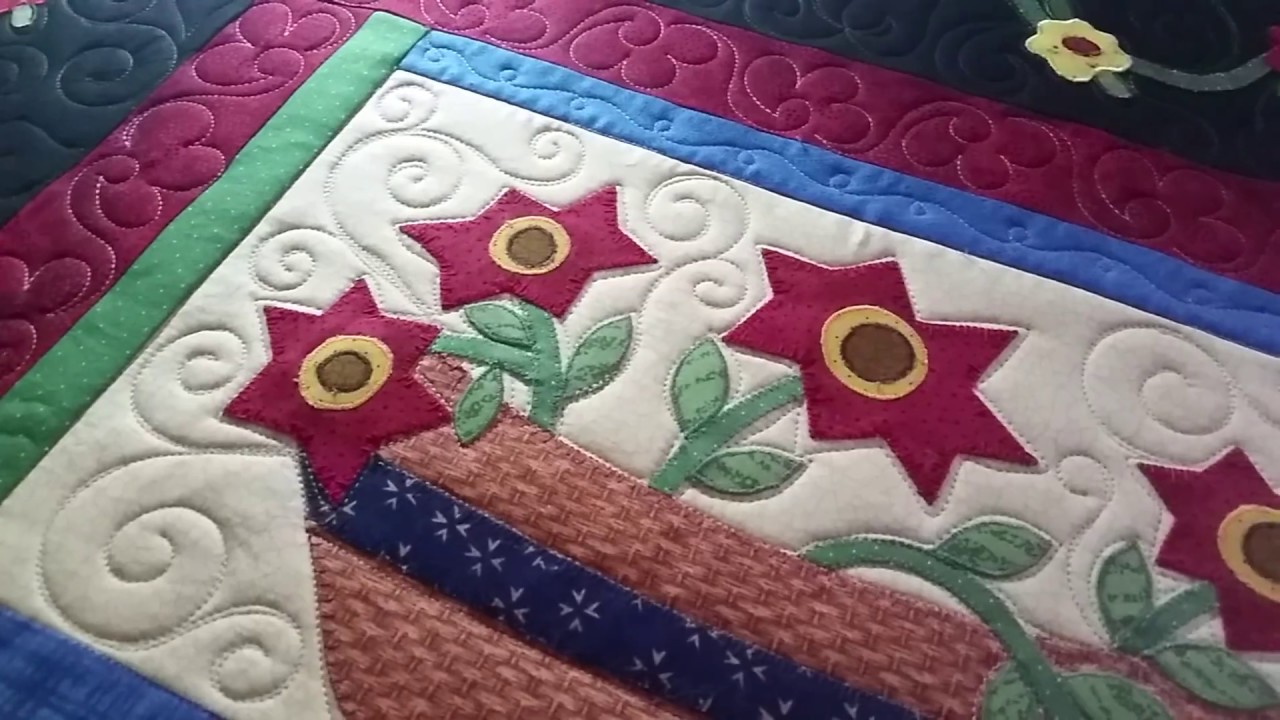 Custom quilting applique free motion longarm quilting outline quilting