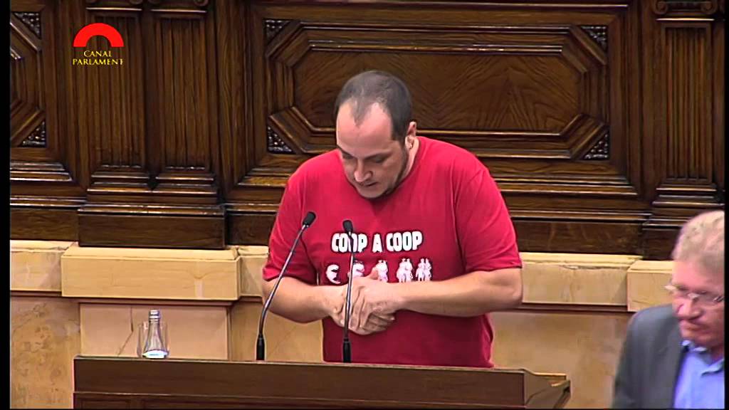Resposta de David Fernàndez al cinisme del PSC sobre el plurilingüisme de l'Estat