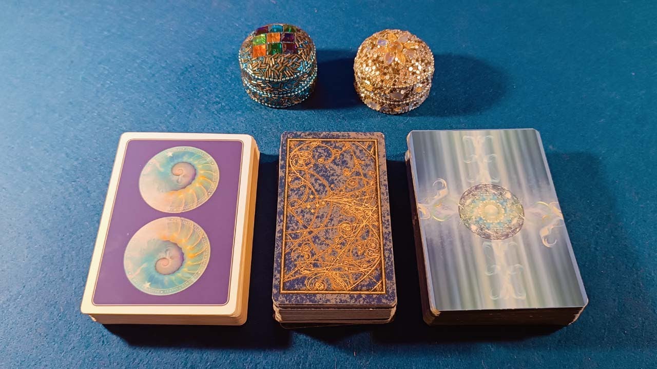 &iquest;QU&Eacute; PASAR&Aacute; EN TU FUTURO INMEDIATO? Tarot interactivo .