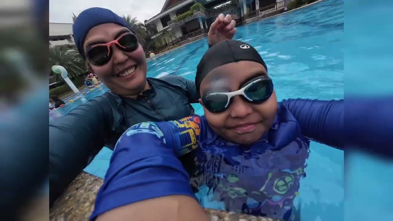 1st Swimming Lesson.