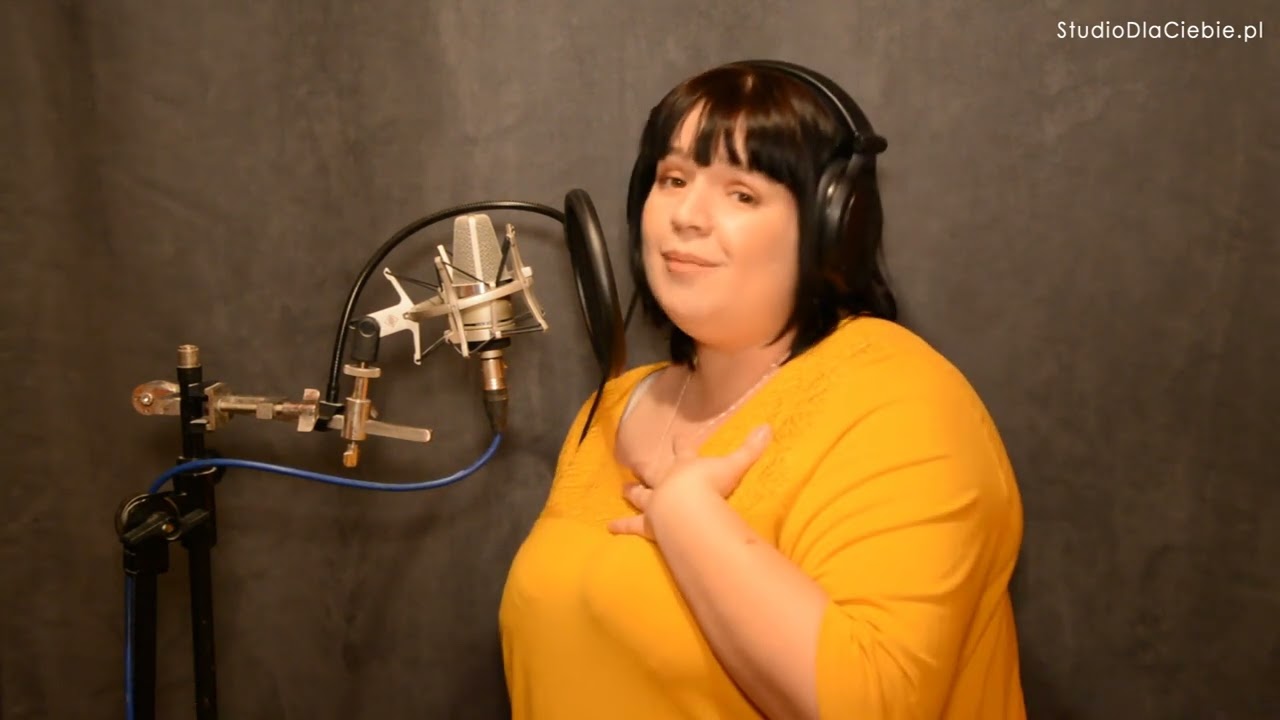 U2   I Still Haven't Found What I'm Looking For cover by Joanna Wicher